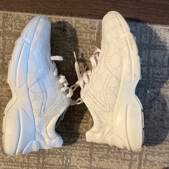 Gucci Ivory Lace-Up Sneakers - Picture 3 of 6